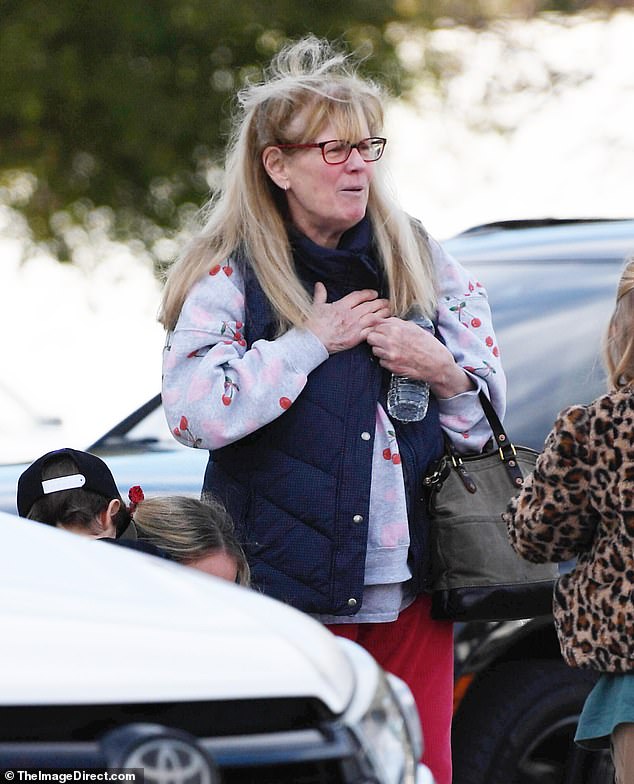 Scream queen from the '70s seen on rare outing, can you guess who?