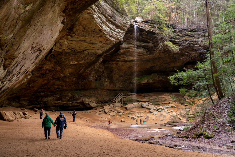 Ohio’s most un-Ohio place has 300-million-year-old cliffs and it’s free ...