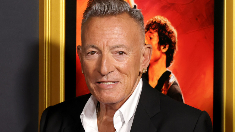 The nearly 80-year-old New Jersey diner Bruce Springsteen can't get ...