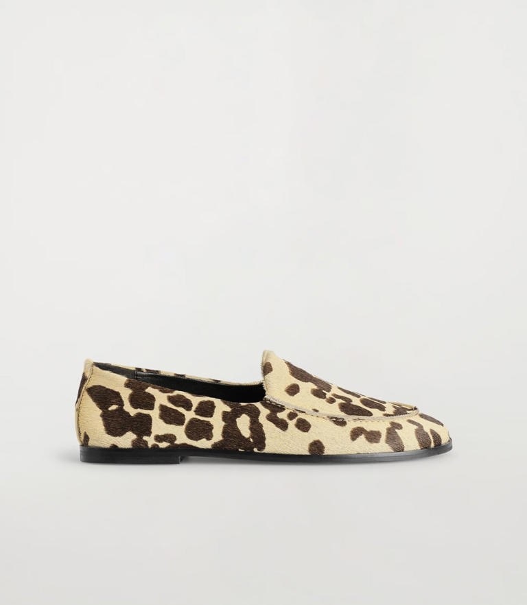 Most stylish shoes that you can still do 10,000 steps a day in