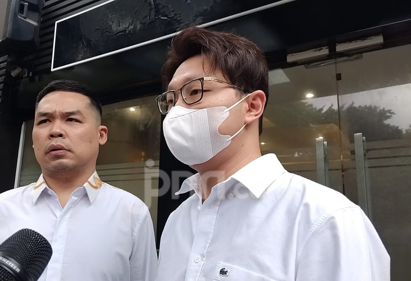 Dokter Richard Lee saat menjalani pemeriksaan di Polda Metro Jaya.