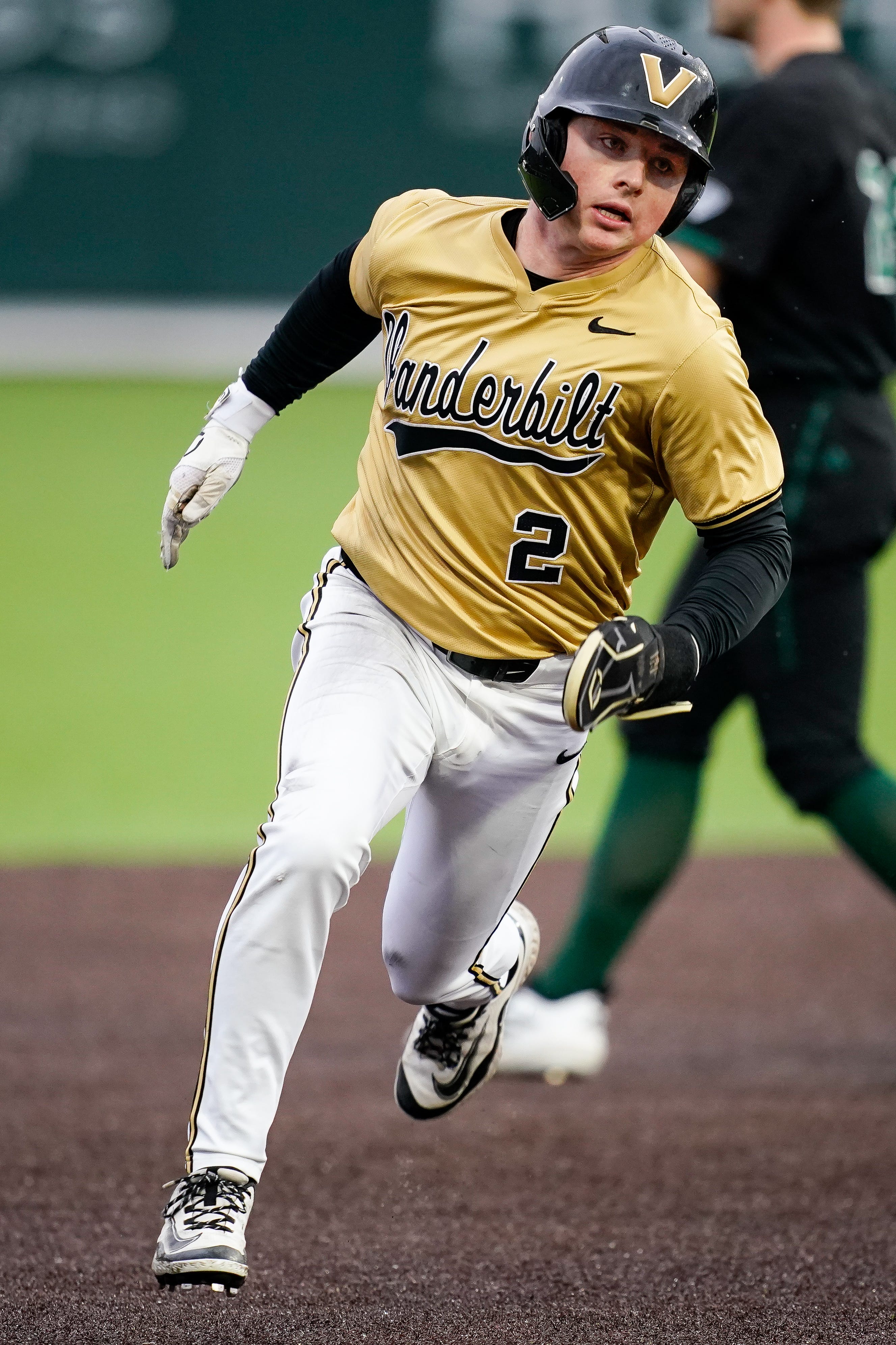 Vanderbilt baseball defeats Marist via run rule to open weekend series