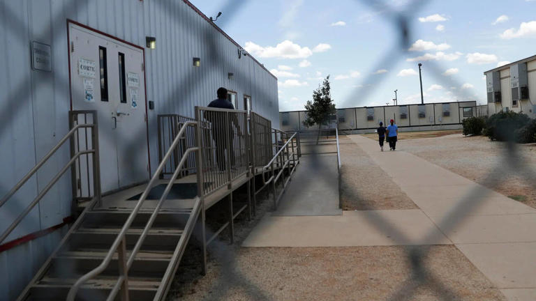 US immigration authorities deported sick infant amid controversy