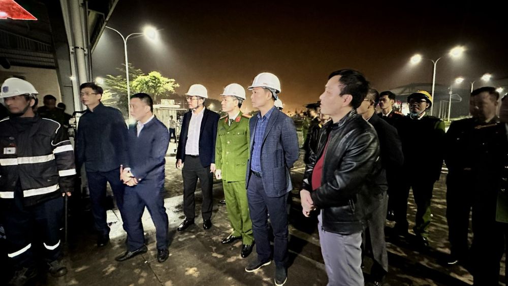 Khởi tố vụ ném mìn vào nhà dân làm 10 người bị thương, nghi phạm treo cổ tự tử