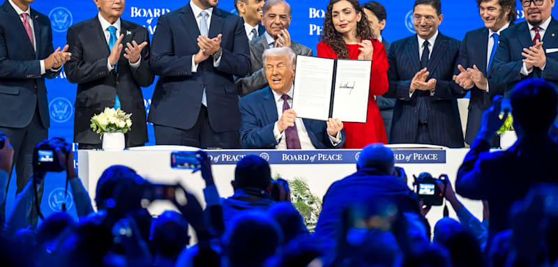 Dieser Deutsche vertritt die Bundesregierung bei Trumps Friedensrat ...