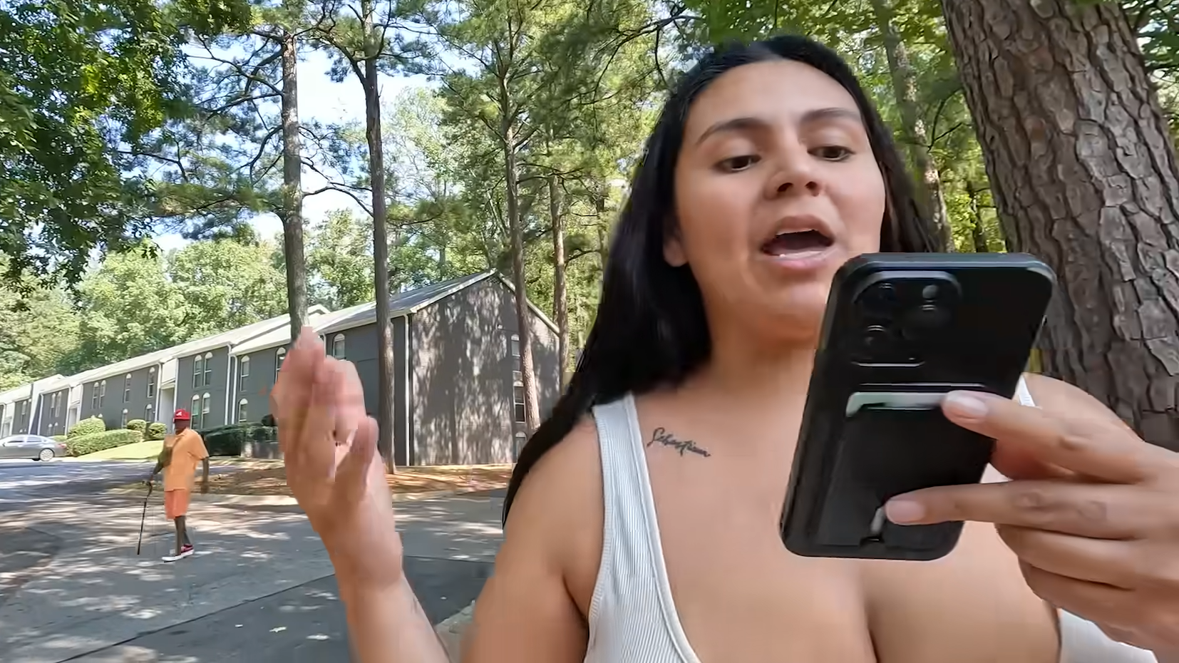 She snapped over a $130 tow fee - “Why should I pay? I'm pregnant!”