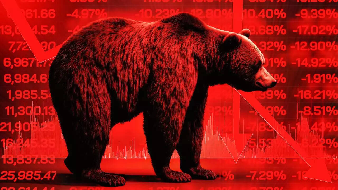 Bear attack on stock market rally: Sensex plummets over 790 points ...