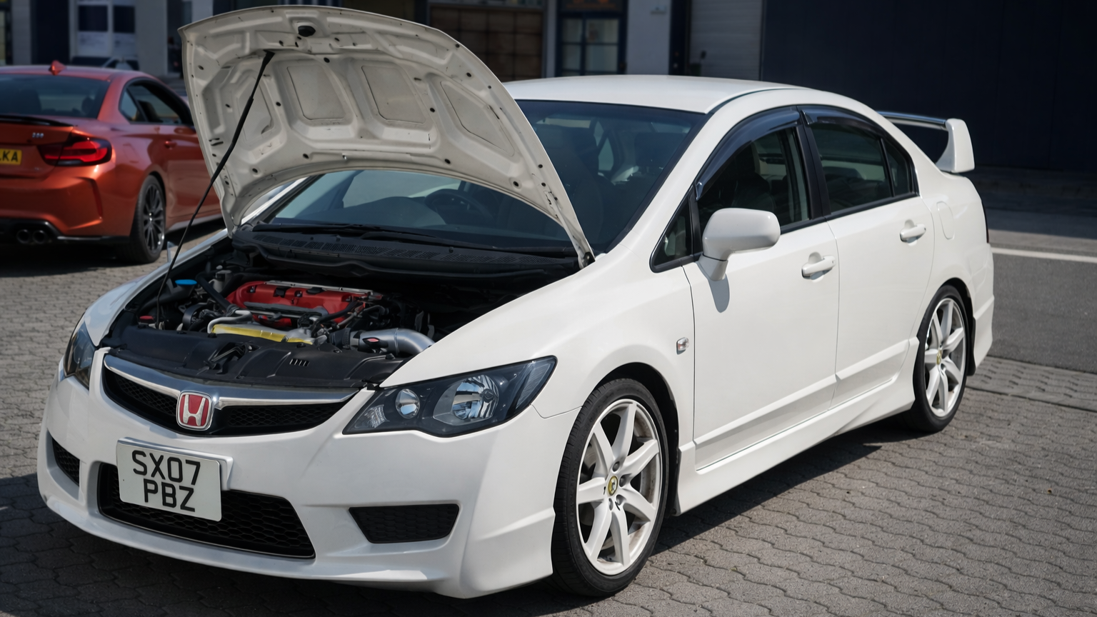 Experience the sound and speed of the Honda Civic Type R