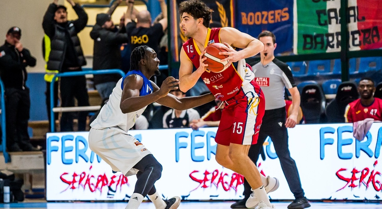 Basket, la Virtus Roma 1960 vince a Ferrara e si riprende la vetta in ...