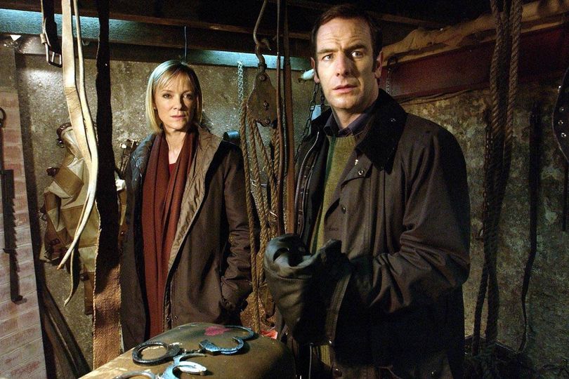 Robson Green's forgotten role in 'gripping crime drama' as Grantchester ...
