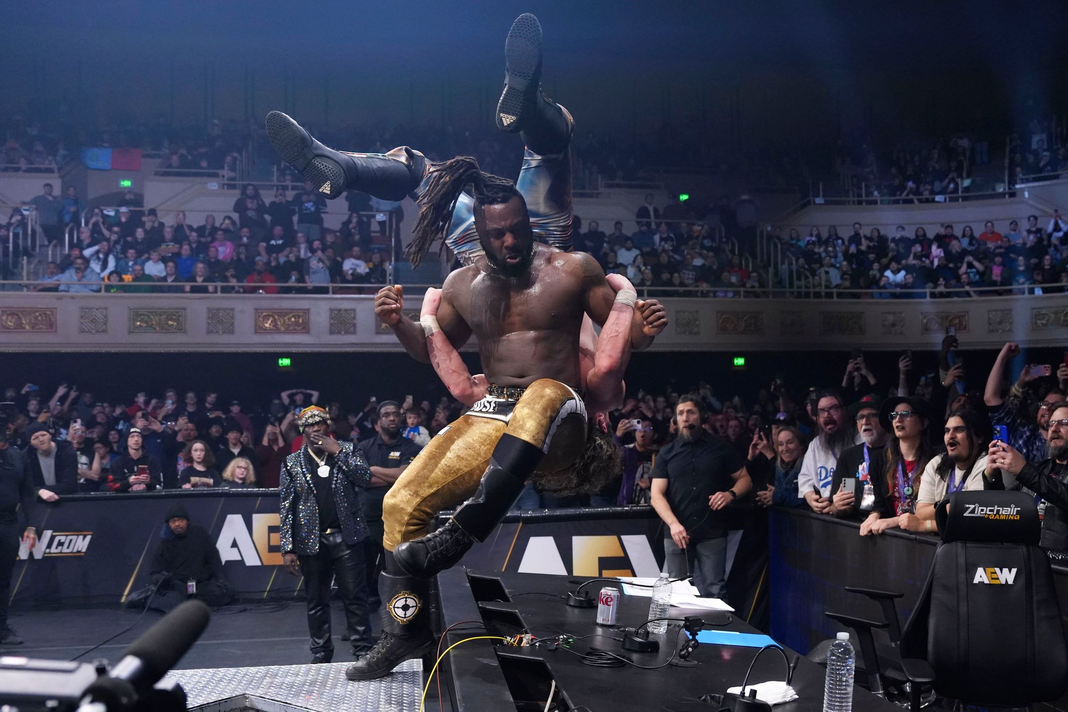 AEW Dynamite recap & reactions (Feb. 18, 2026): Main event heel turn