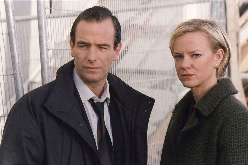 Robson Green's forgotten role in 'gripping crime drama' as Grantchester ...