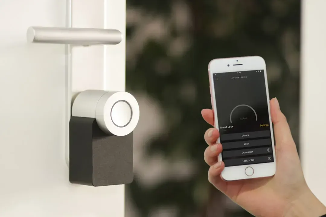 9 security slip-ups that make your home a target (and people still make ...