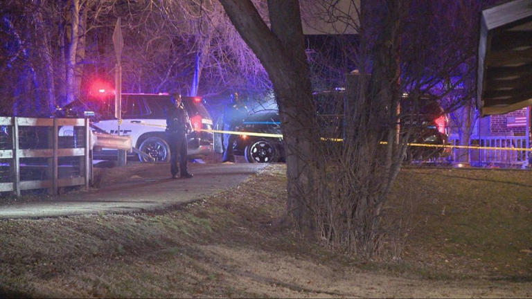 1 found with multiple gunshot wounds in local park