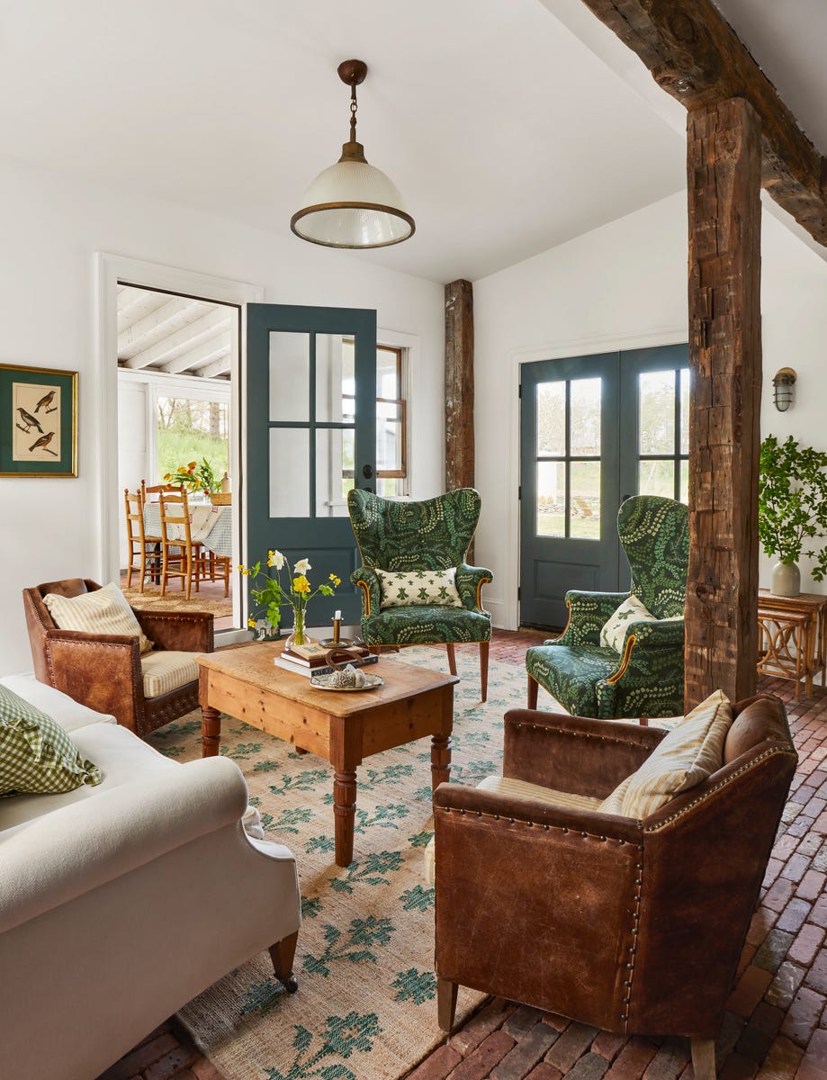 salway-new-york-farmhouse-den.jpg