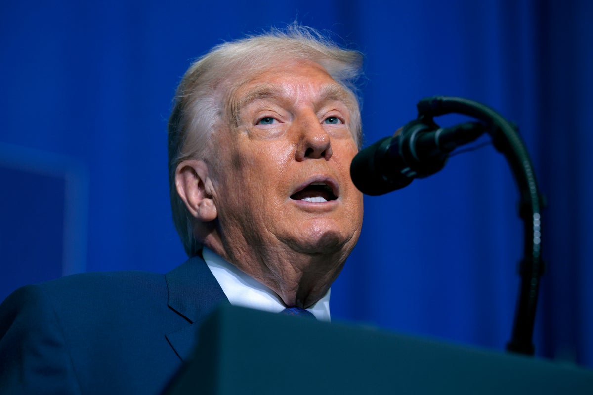 Trump threatens 'bad things will happen' to Iran if no deal reached