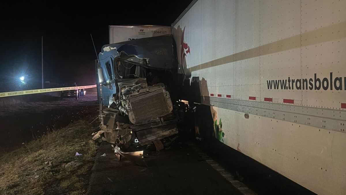 Choque entre tráileres deja un muerto en la carretera a Matehuala en ...