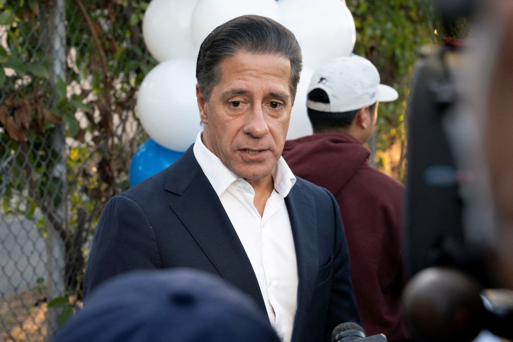 Trump administration joins racial discrimination lawsuit against LA ...
