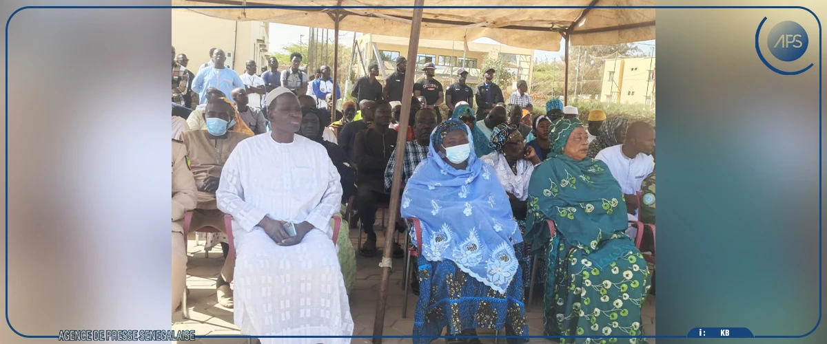 Saint-Louis : les adieux de la Marine à ses trois soldats disparus à l'embouchure du fleuve Sénégal