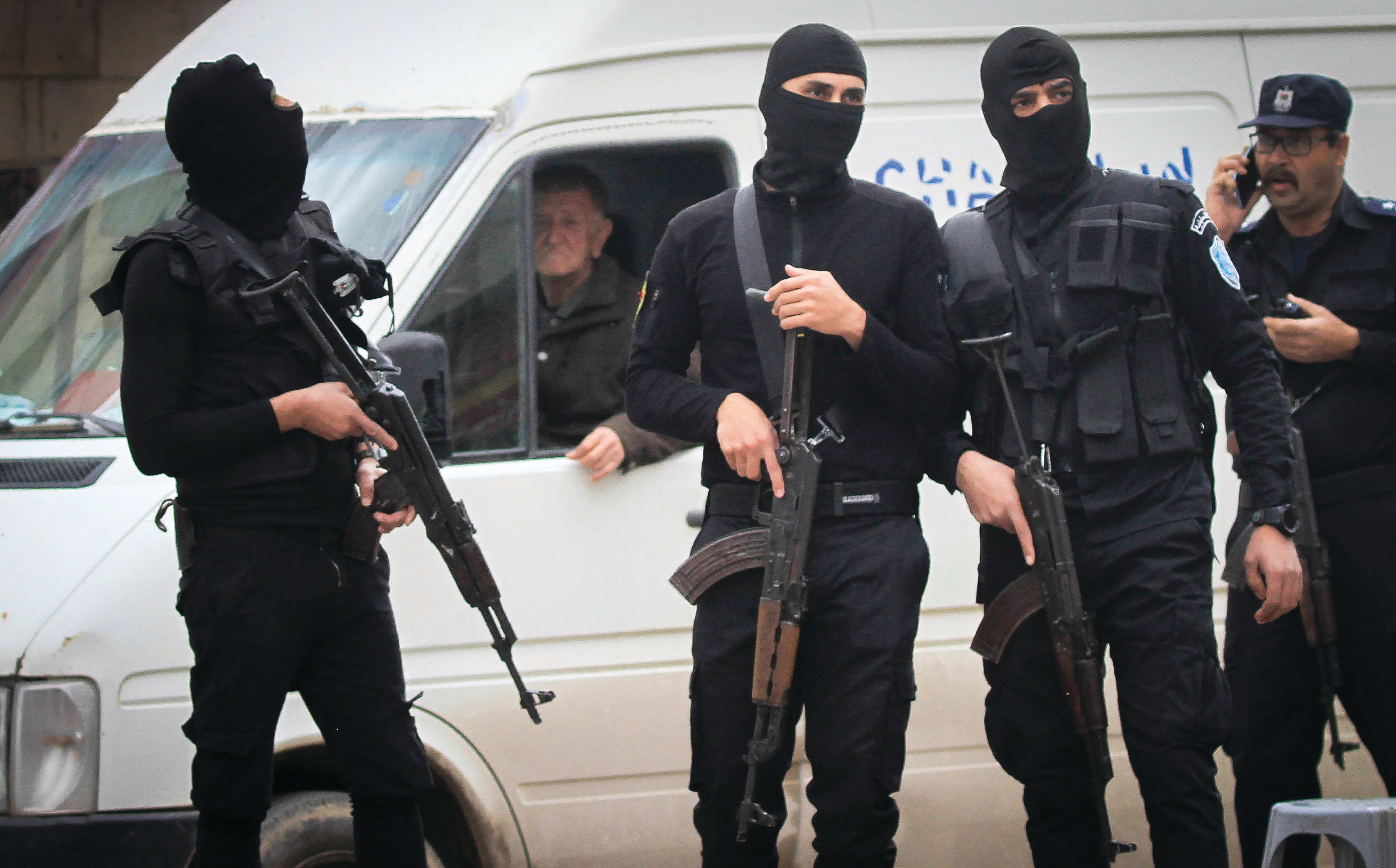 Hamas condemns PA forces for killing two children in West Bank op.