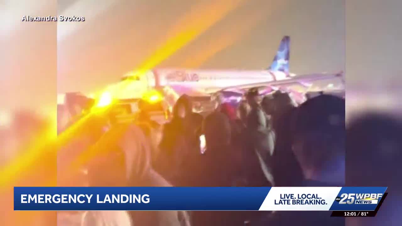 Passengers on Jet Blue flight to PBIA describe engine issue and ...