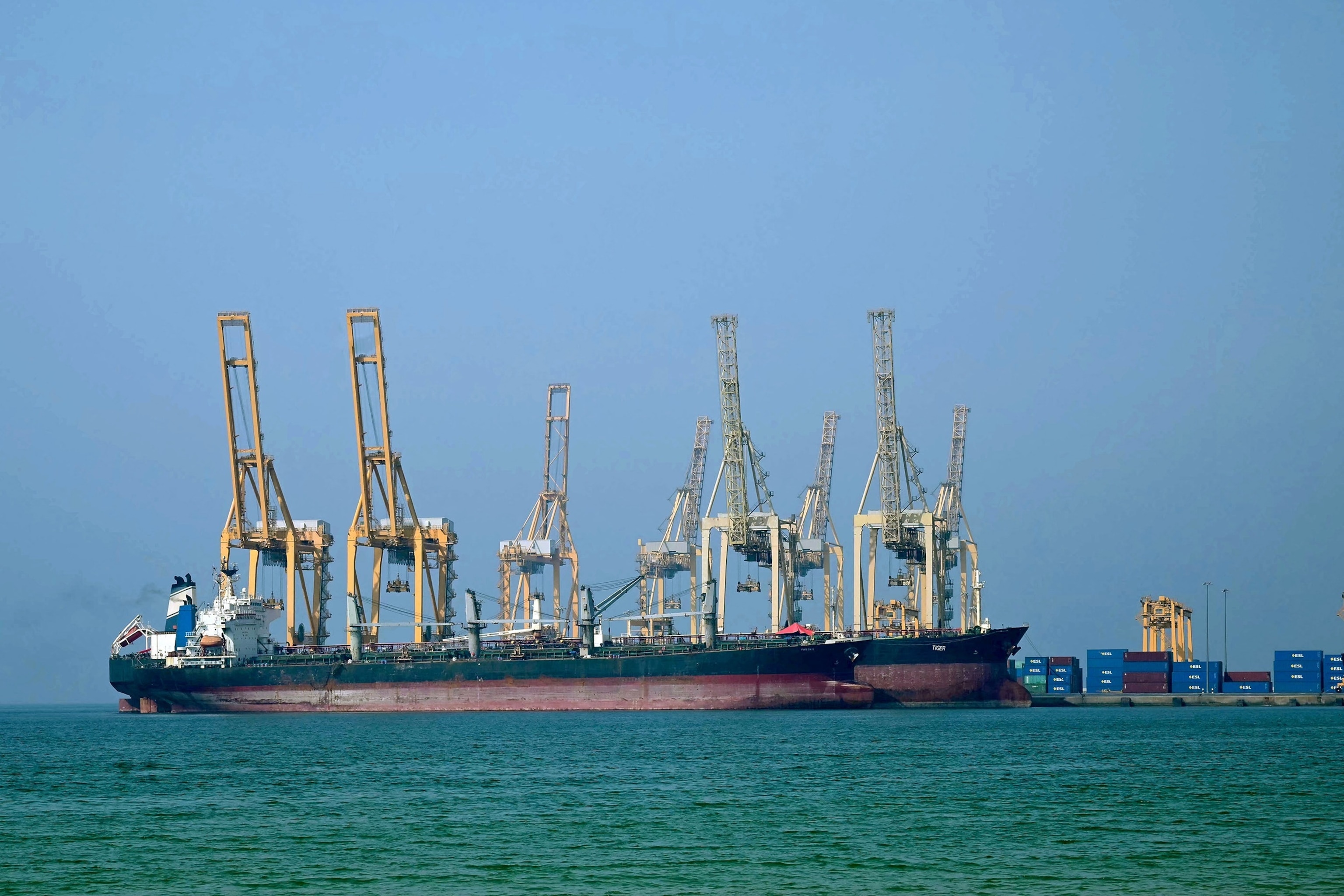 Oil prices surge ahead of possible US attack on Iran