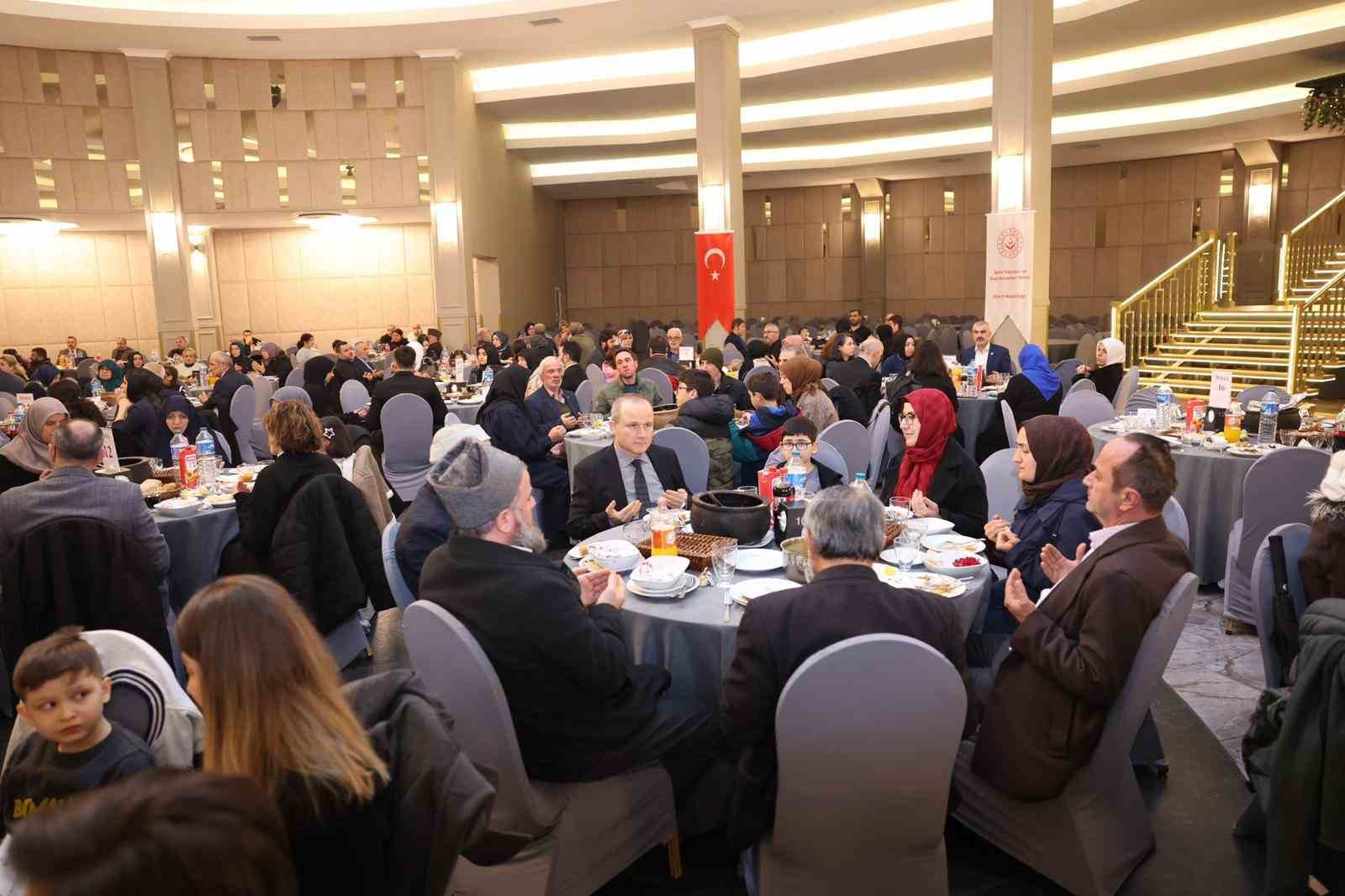 Rize’de şehit aileleri ve gaziler iftar sofrasında buluştu