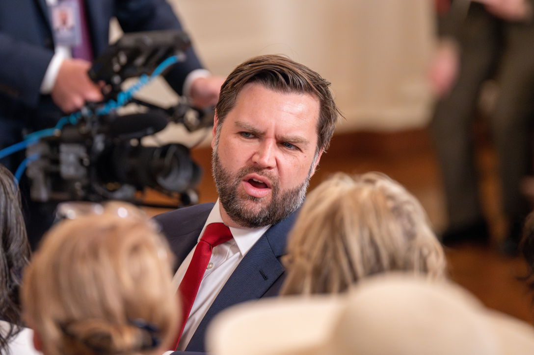 How embarrassing! JD Vance’s puppet strings show during awkward Senate vote