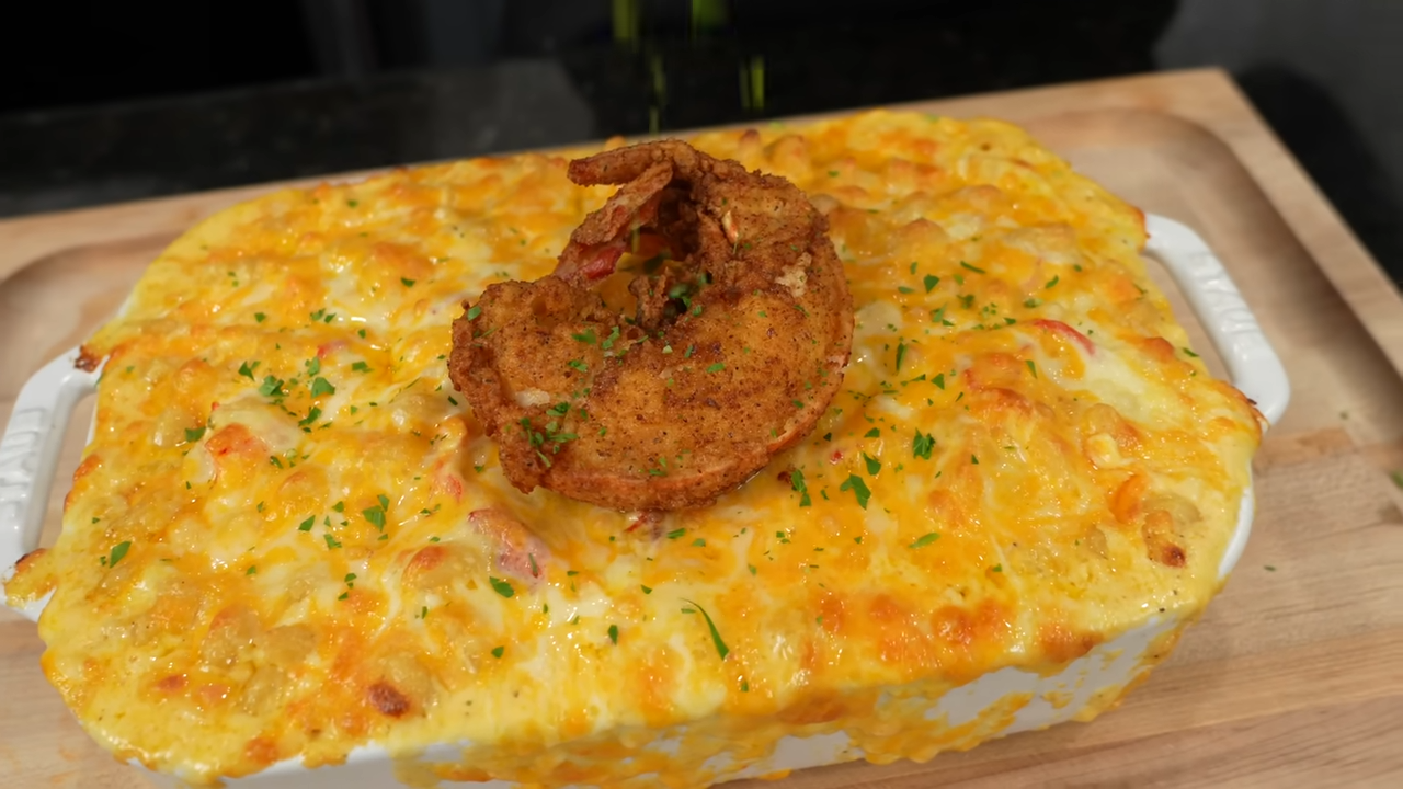 What happens when mac and cheese gets lobster