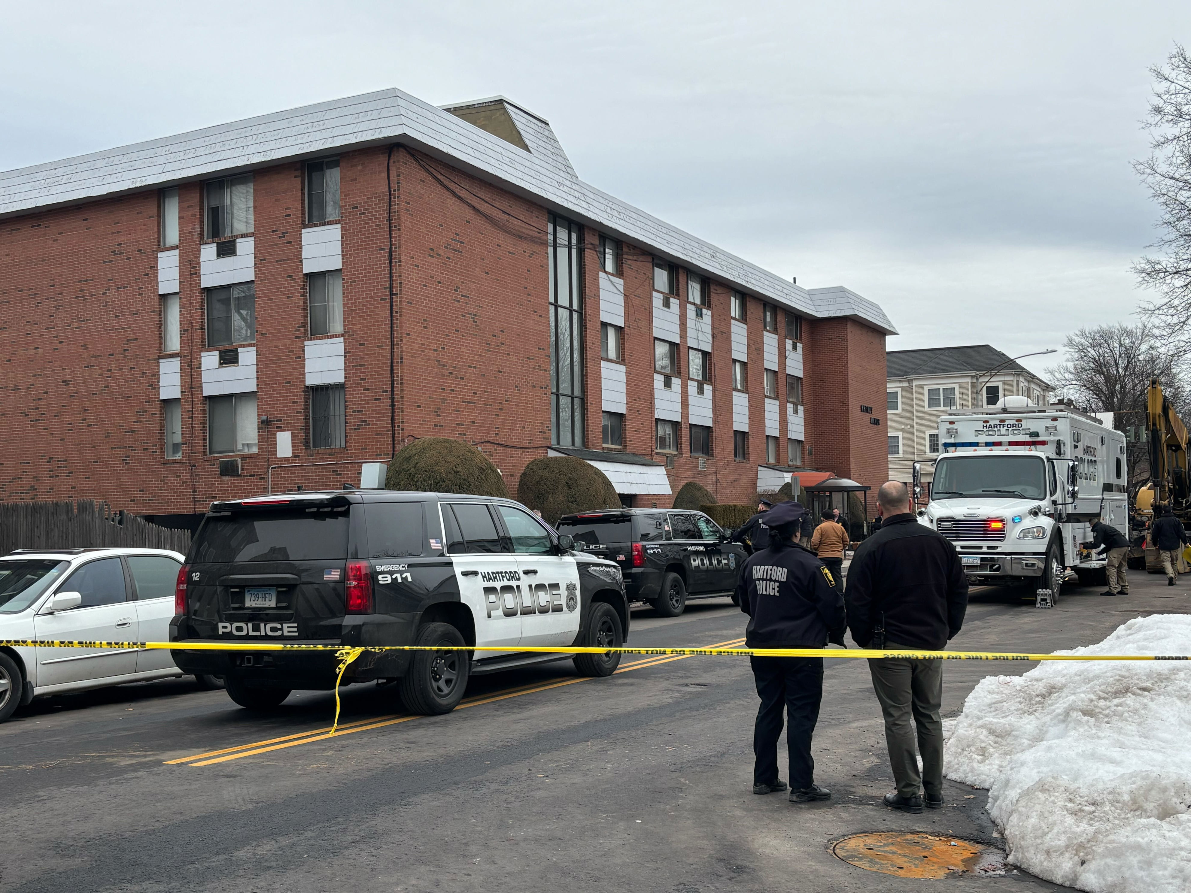 Family of man fatally shot by Hartford police officer to file wrongful ...