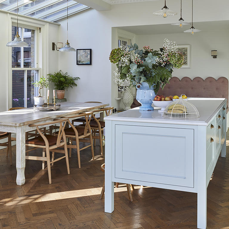 I went behind the scenes of 4 kitchen designers' very own kitchens ...