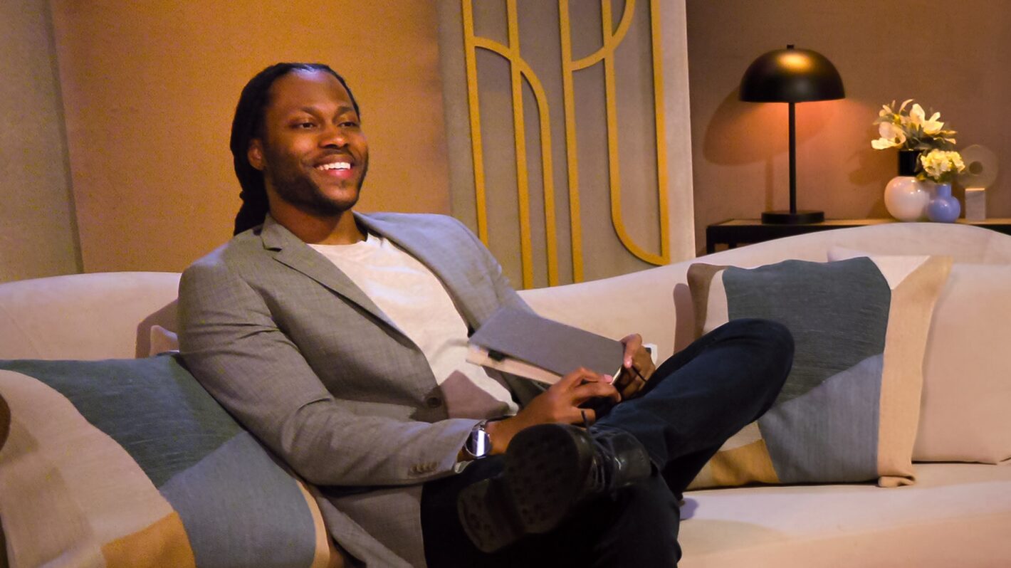 Get to know Vic St. John, the fan favorite professor on 'Love Is Blind ...