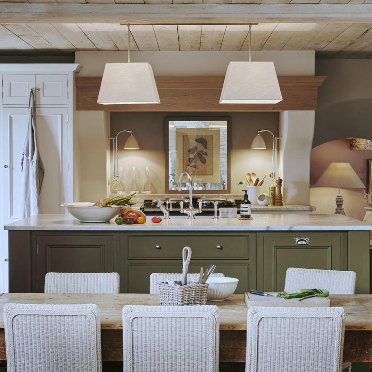 I went behind the scenes of 4 kitchen designers' very own kitchens ...