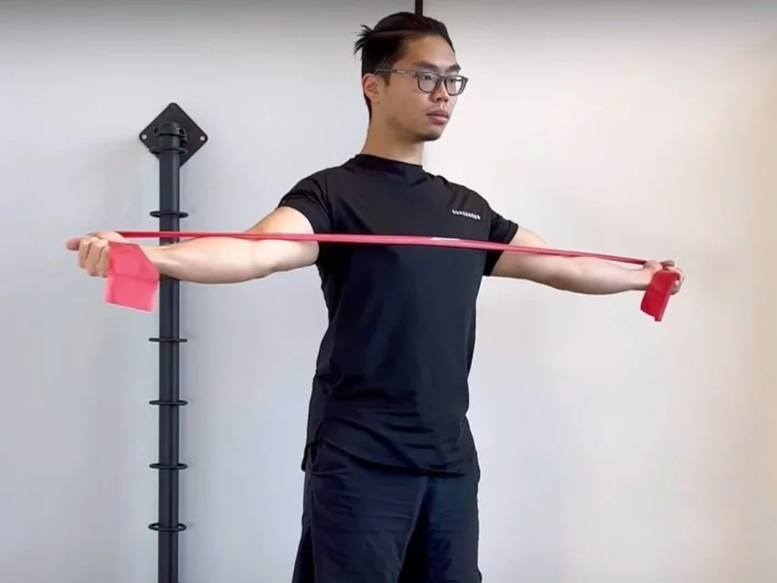 5 best standing shoulder exercises after 50 to improve strength and ...
