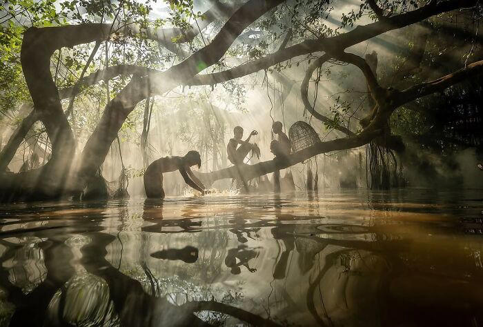 34 fascinating photos that prove timing is everything