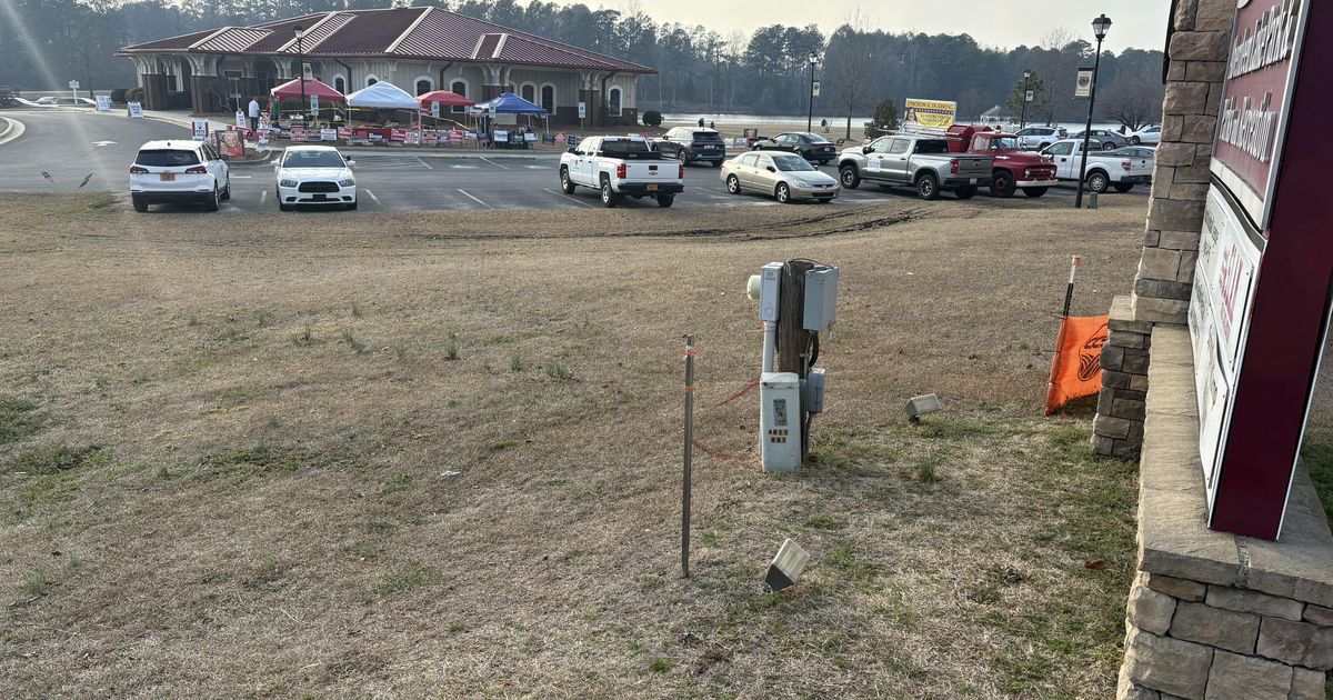 Flash-bang explosive device found near North Carolina early voting site, police say<br><br>
