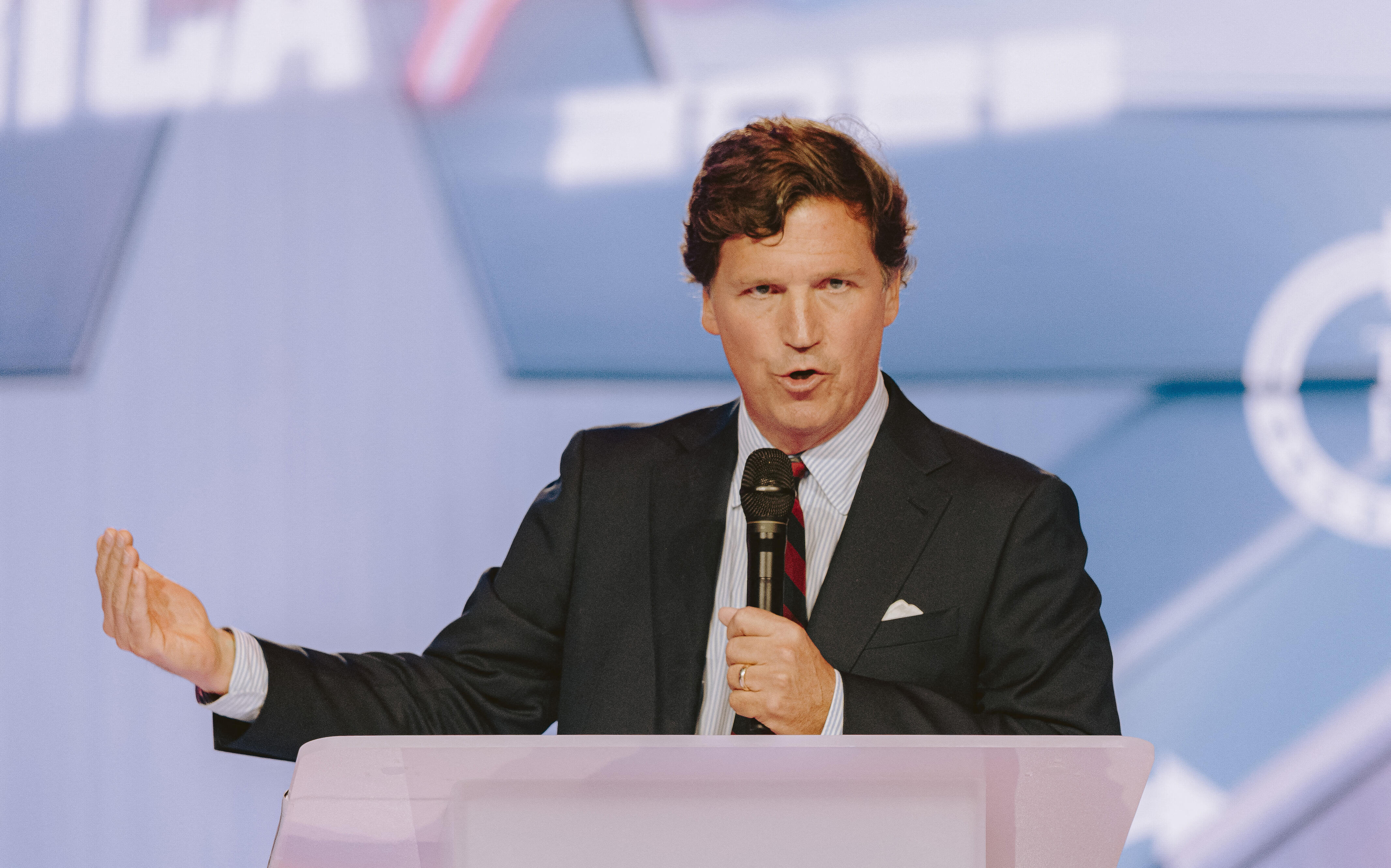 Tucker Carlson claims he was 'detained' in Israel