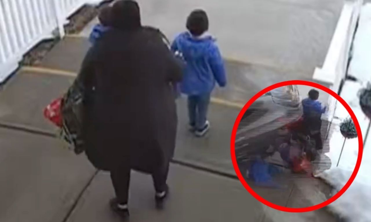 Conductora atropella a mamá y sus dos hijos afuera de la escuela; es ...