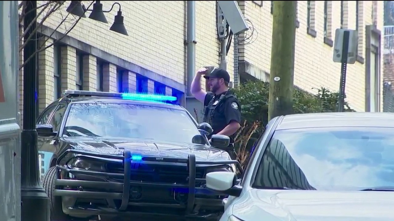 Four shot in 'drug deal gone bad' at Midtown high-rise