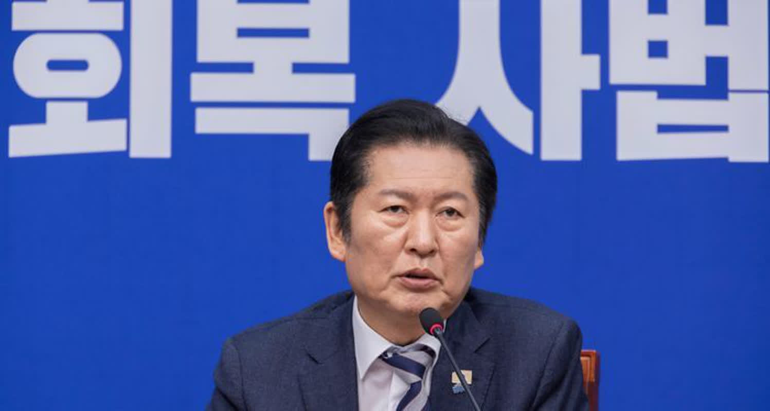 정치적 갈등과 사회적 반발 속에서 드러나는 한국 사회의 다양한 이슈들
