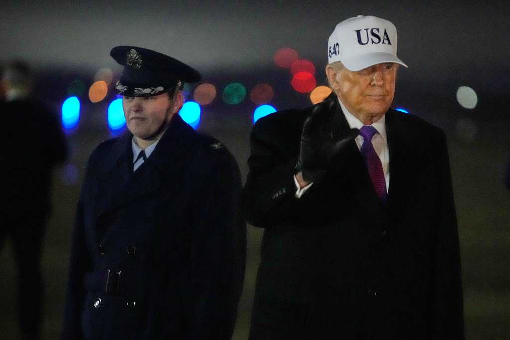 Trump directs government agencies to release UFO, extraterrestrial ...