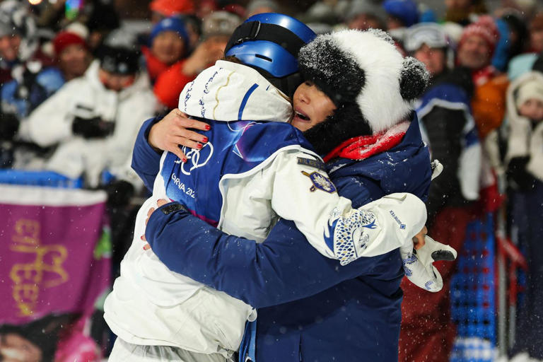 All about Olympic skier Eileen Gu’s mom, Yan Gu