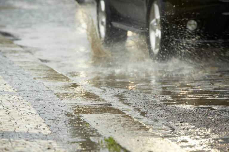 Warning of severe and alert level continous rain in Sabah - MetMalaysia