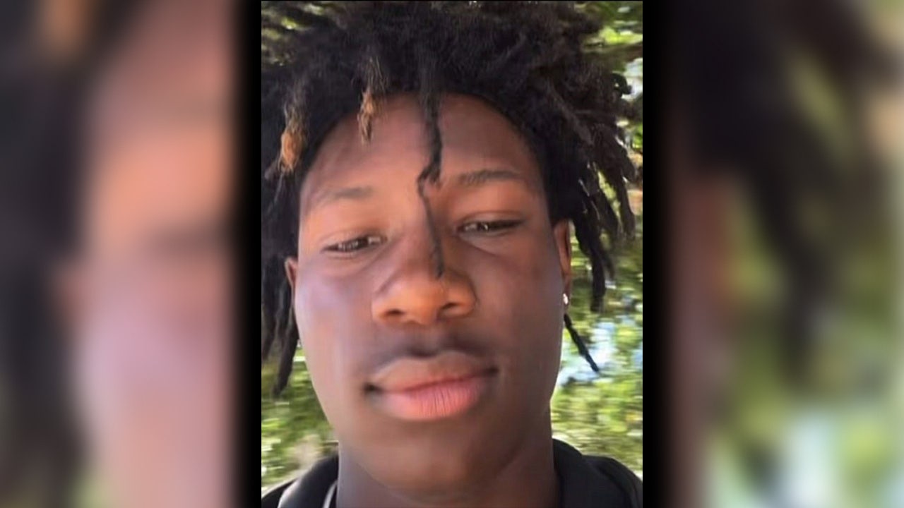 Search underway for teen accused of shooting, killing 16-year-old girl ...