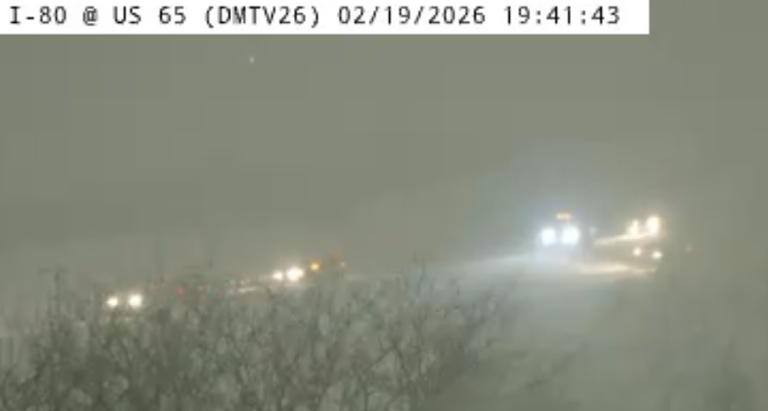 Road conditions deteriorating, crashes reported as snow hits Iowa