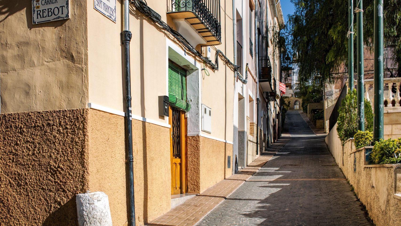 El pueblo de Alicante donde se come muy bien y poca gente conoce ...