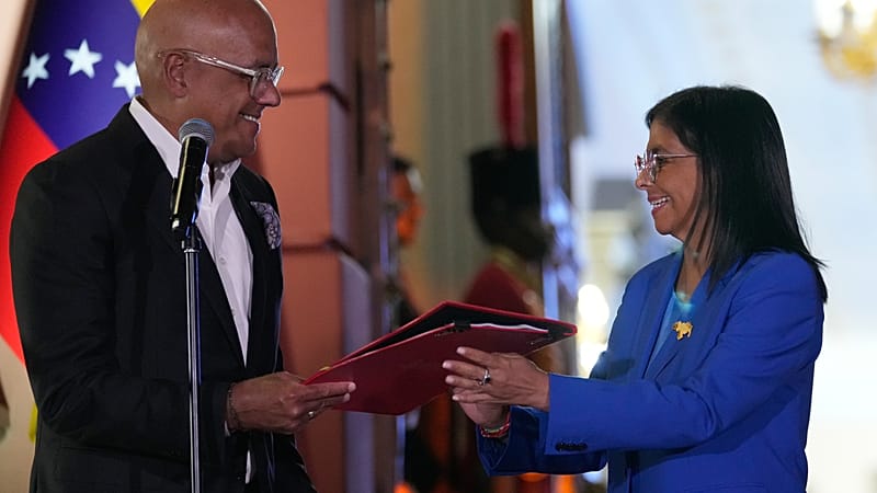 Venezuela aprueba una histórica ley de amnistía para presos políticos ...