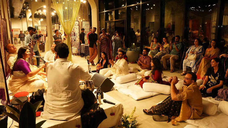 Melodies in close quarters: Hyderabad tunes into intimate baithaks