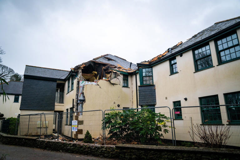 Couple lived in pub for months after losing home in storm