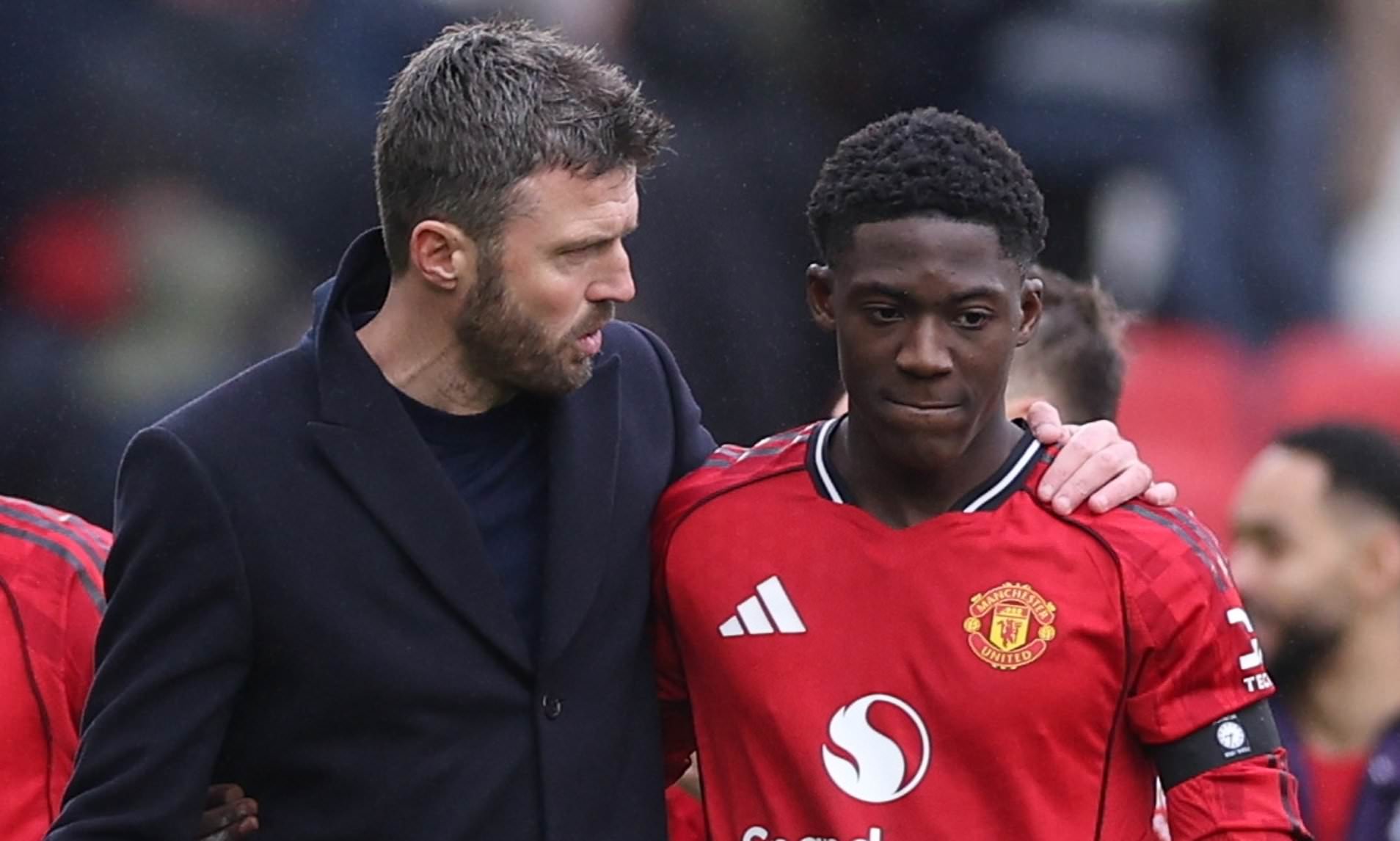 Carrick hails 'incredible' Mainoo: United boss opens up on call to ...